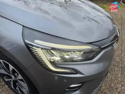 Photo 12 Renault Clio  1.6 E-Tech hybride 145ch Techno