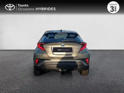 Photo 3 Toyota C-HR  122h Distinctive 2WD E-CVT MY22