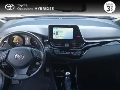 Photo 7 Toyota C-HR  122h Distinctive 2WD E-CVT MY22