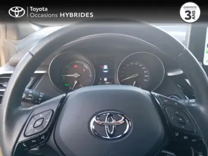 Photo 12 Toyota C-HR  122h Distinctive 2WD E-CVT MY22