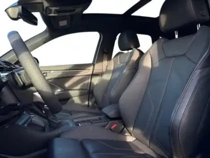 Photo 21 Audi Q3  35 TFSI 150ch S line plus S tronic 7