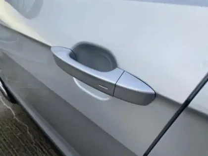 Photo 6 Volkswagen T-cross  1.0 TSI 110ch Style DSG7