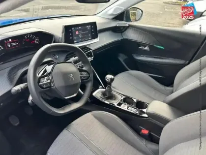 Photo 14 Peugeot 208  1.2 PureTech 100ch S/S Allure Pack Sieges chauf Camera