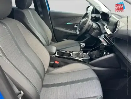 Photo 34 Peugeot 208  1.2 PureTech 100ch S/S Allure Pack Sieges chauf Camera