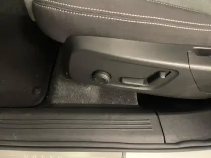 Photo 27 Volvo Xc40  B3 163ch Plus DCT 7