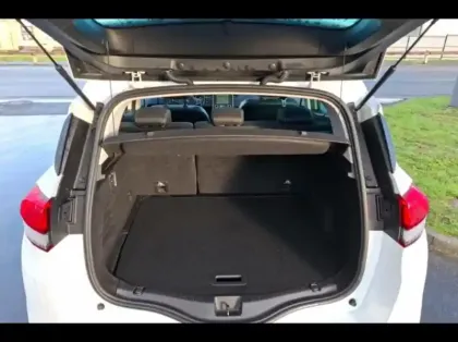 Photo 11 Renault Scenic  1.3 TCe 140ch FAP Intens EDC