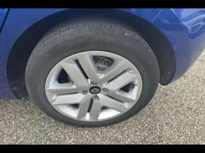 Photo 13 Renault Clio  1.5 Blue dCi 100ch Evolution - 24