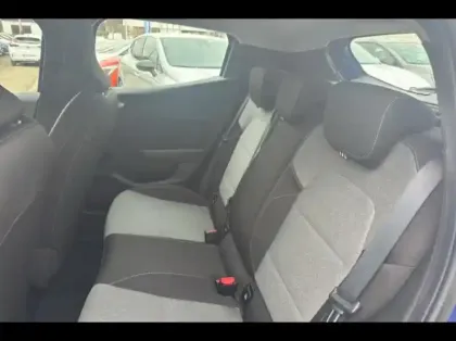 Photo 10 Renault Clio  1.5 Blue dCi 100ch Evolution - 24