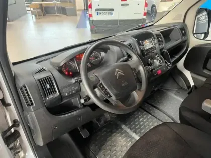 Photo 12 Citroën Jumper  Fg L2H2 2.2 120ch BlueHDi S&S Club (15332?ht)