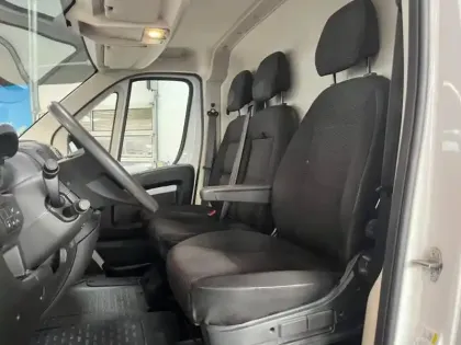 Photo 10 Citroën Jumper  Fg L2H2 2.2 120ch BlueHDi S&S Club (15332?ht)