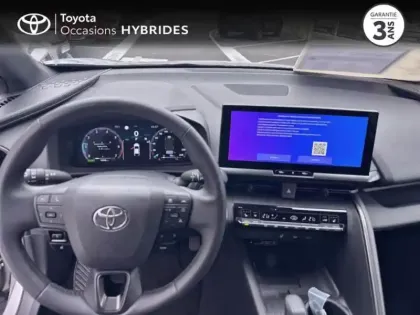 Photo 7 Toyota C-HR  1.8 Hybride 140ch Design Pack Confort