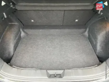 Photo 13 Nissan Qashqai  1.3 Mild Hybrid 140ch Business Edition 2022