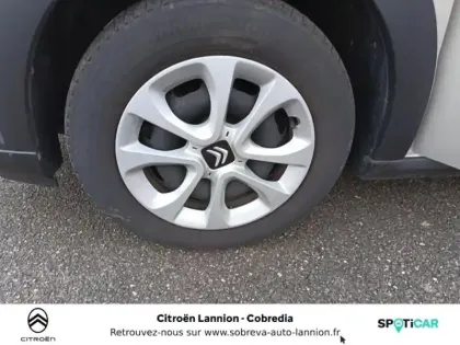 Photo 10 Citroën C3  1.2 PureTech 83ch S&S YOU!