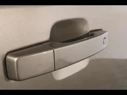 Photo 13 Land rover Defender  110 2.0 P300e PHEV X-Dynamic SE