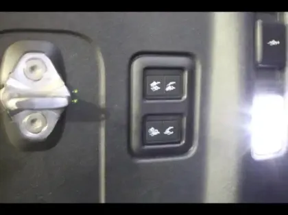 Photo 36 Land rover Defender  110 2.0 P300e PHEV X-Dynamic SE