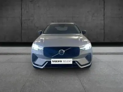 Photo 1 Volvo Xc60  T6 Hybride Rechargeable 253 + 145ch Ultra Style Dark Geartronic 8 AWD