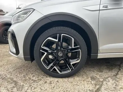 Photo 5 Volkswagen Taigo  1.0 TSI 116ch R-Line Edition DSG7