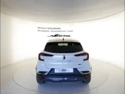Photo 3 Renault Captur  1.6 E-Tech hybride rechargeable 160ch Initiale Paris -21