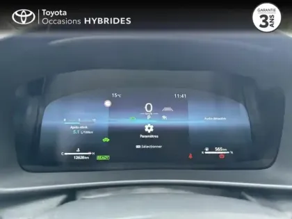Photo 13 Toyota C-HR  1.8 Hybride 140ch Design Pack Confort