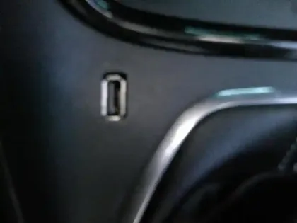 Photo 12 Ford Puma  1.0 Flexifuel 125ch S&S mHEV Titanium