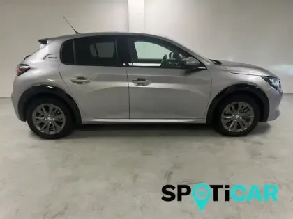 Photo 3 Peugeot 208  e- 136ch Style