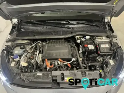 Photo 12 Peugeot 208  e- 136ch Style