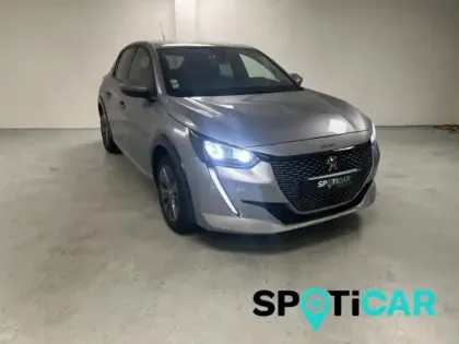 Photo 2 Peugeot 208  e- 136ch Style