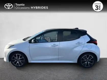 Photo 2 Toyota Yaris  116h Collection 5p MY21
