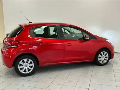 Photo 8 Peugeot 208  1.5 BlueHDi 100ch E6.c Active Business S&S BVM5 5p