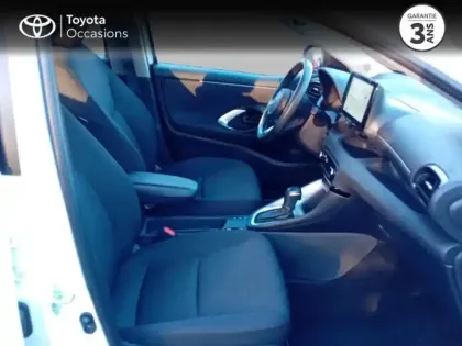 Photo 5 Toyota Yaris  116h Dynamic 5p MY22