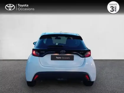 Photo 3 Toyota Yaris  116h Dynamic 5p MY22
