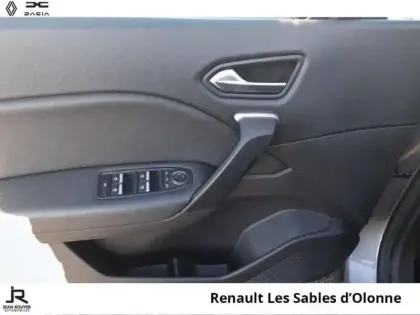Photo 14 Renault Captur  1.3 TCe 130ch FAP Intens EDC