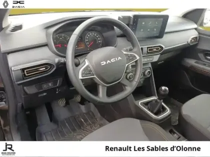 Photo 2 Dacia Sandero  1.0 ECO-G 100ch Stepway Extreme + -24