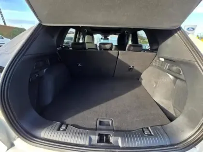 Photo 12 Ford Kuga  2.5 Duratec 180ch Hybrid FlexiFuel ST-Line X Powershift