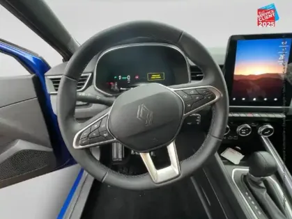 Photo 11 Renault Clio  1.6 E-Tech 145ch full hybrid Techno - 24