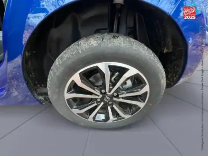 Photo 9 Renault Clio  1.6 E-Tech 145ch full hybrid Techno - 24