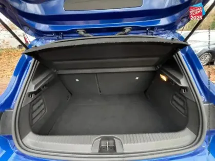 Photo 13 Renault Clio  1.6 E-Tech 145ch full hybrid Techno - 24