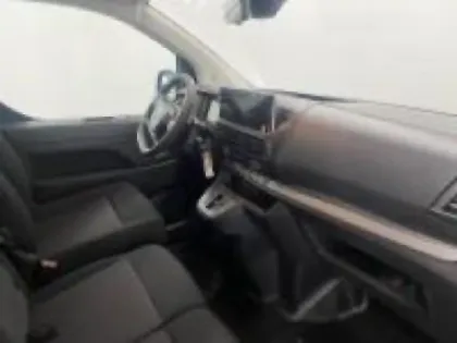 Photo 11 Peugeot Expert  Fg M 2.0 BlueHDi 180ch S&S EAT8