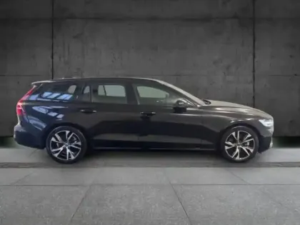 Photo 3 Volvo V60  B4 197ch Ultra Style Dark DCT 7