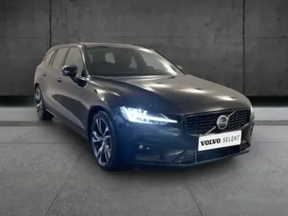 Photo 2 Volvo V60  B4 197ch Ultra Style Dark DCT 7