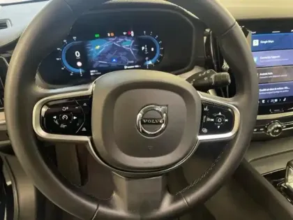 Photo 13 Volvo V60  B4 197ch Ultra Style Dark DCT 7