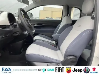 Photo 8 Fiat 500  3+1 e 118ch Icône