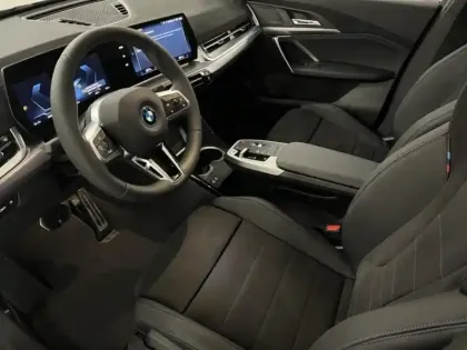 Photo 6 BMW X2  i eDrive20 204ch M Sport