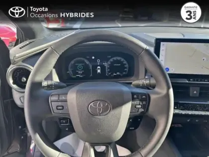 Photo 8 Toyota C-HR  1.8 Hybride 140ch Design Pack Confort