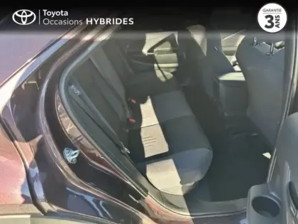 Photo 11 Toyota C-HR  1.8 Hybride 140ch Design Pack Confort