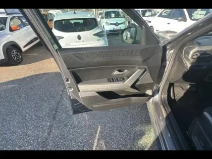 Photo 13 Dacia Bigster  1.8 hybrid 155ch Journey