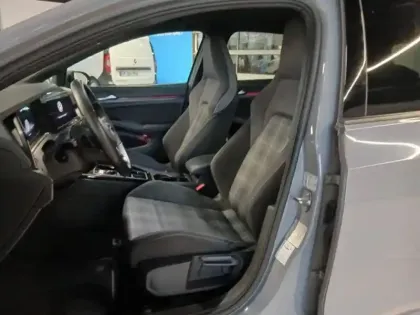 Photo 13 Volkswagen Golf  2.0 TDI SCR 200ch GTD DSG7