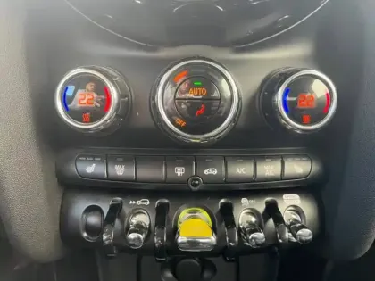 Photo 6 Mini Mini  Cooper SE 184ch Edition Premium BVA 5CV