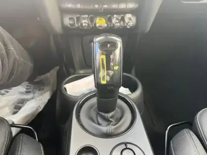 Photo 5 Mini Mini  Cooper SE 184ch Edition Premium BVA 5CV