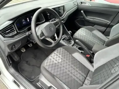 Photo 9 Volkswagen Polo  1.0 TSI 95ch R-Line Edition